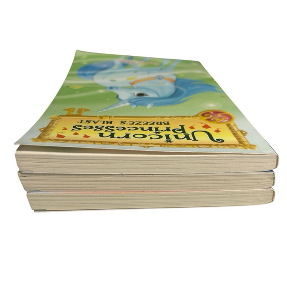 Unicorn Princesses Emily Bliss Lot of 3 PB Kids Fantasy Chapter Books Series - Picture 6 of 9